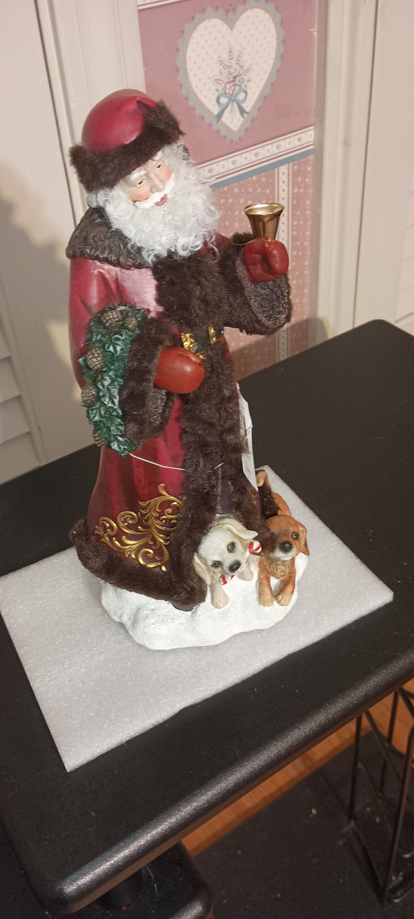 ROMAN- JOSEPH STUDIO FIGURE-RED SANTA WITH BROWN FUR & PUPPIES. NEW 2020