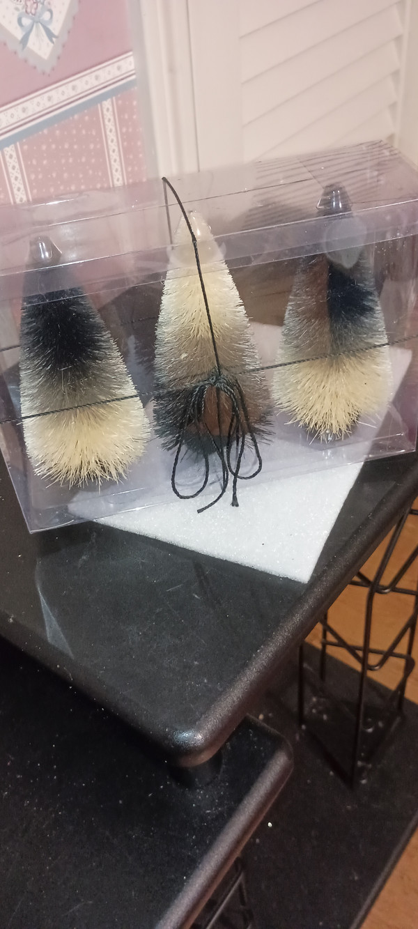 BETHANY LOWE- HALLOWEEN BLACK & WHITE OMBRE MINI BOTTLE BRUSH TREES-SET/3-NEW