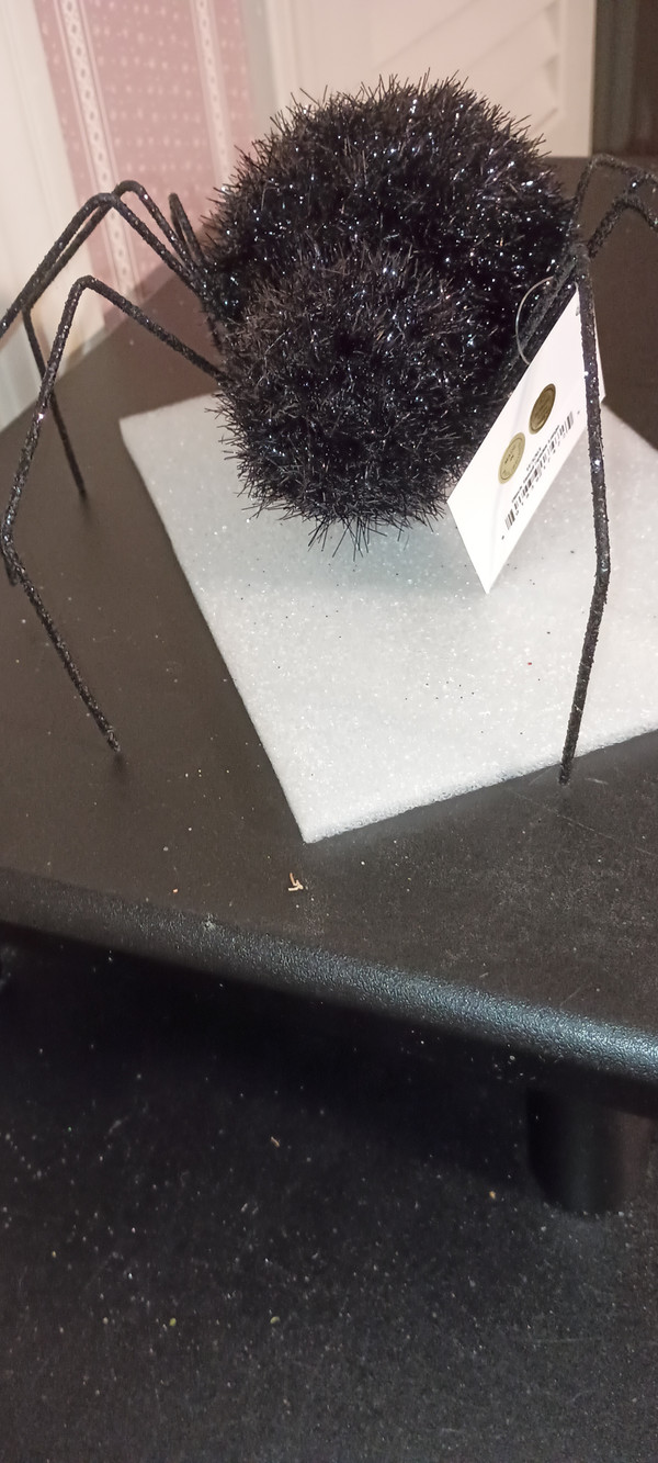 BETHANY LOWE-HALLOWEEN-LARGE BLACK TINSEL SPIDER-NEW-2025