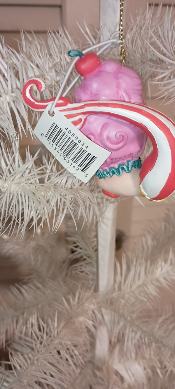 WORLD OF MISS MINDY COTTON CANDY MERMAID ORNAMENT-NEW