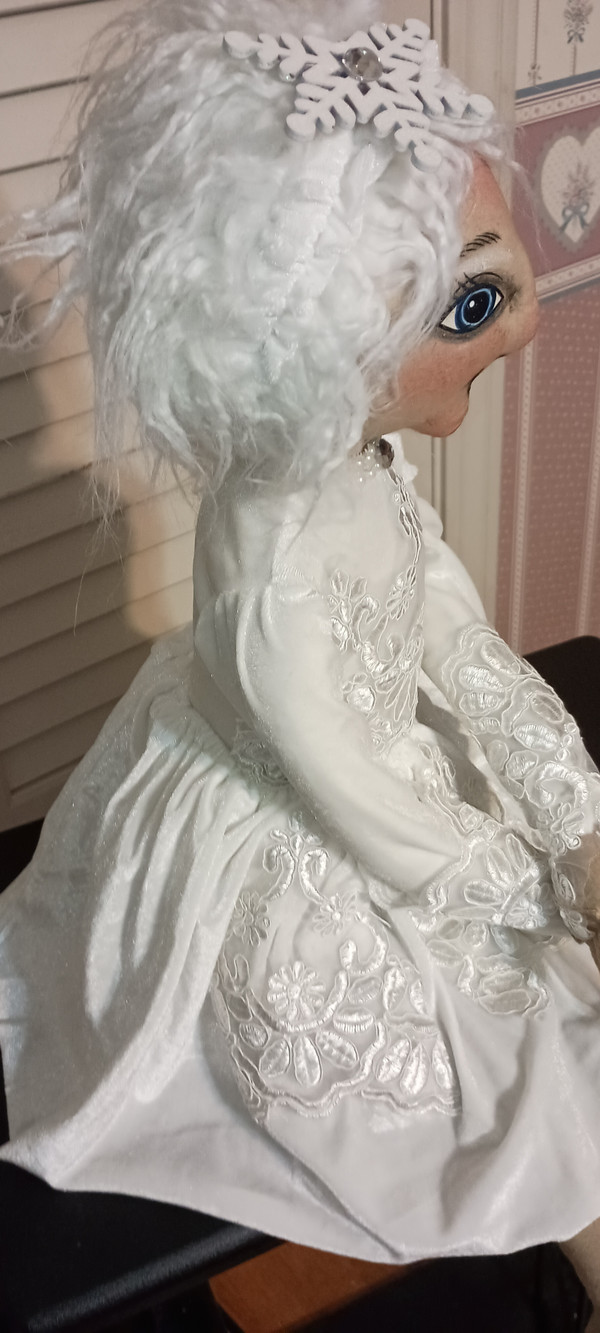 JOE SPENCER-GALLERIE II-GATHERED TRADITIONS ART DOLL-2025-ANGELICA SNOW-NEW
