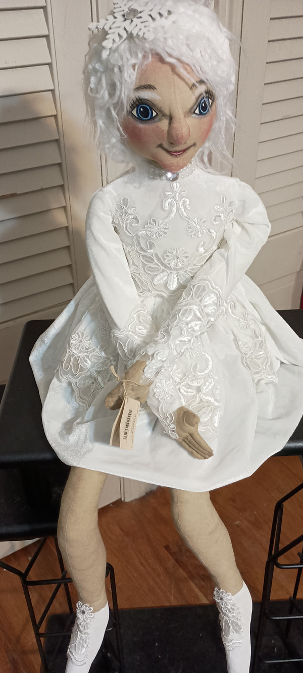 JOE SPENCER-GALLERIE II-GATHERED TRADITIONS ART DOLL-2025-ANGELICA SNOW-NEW