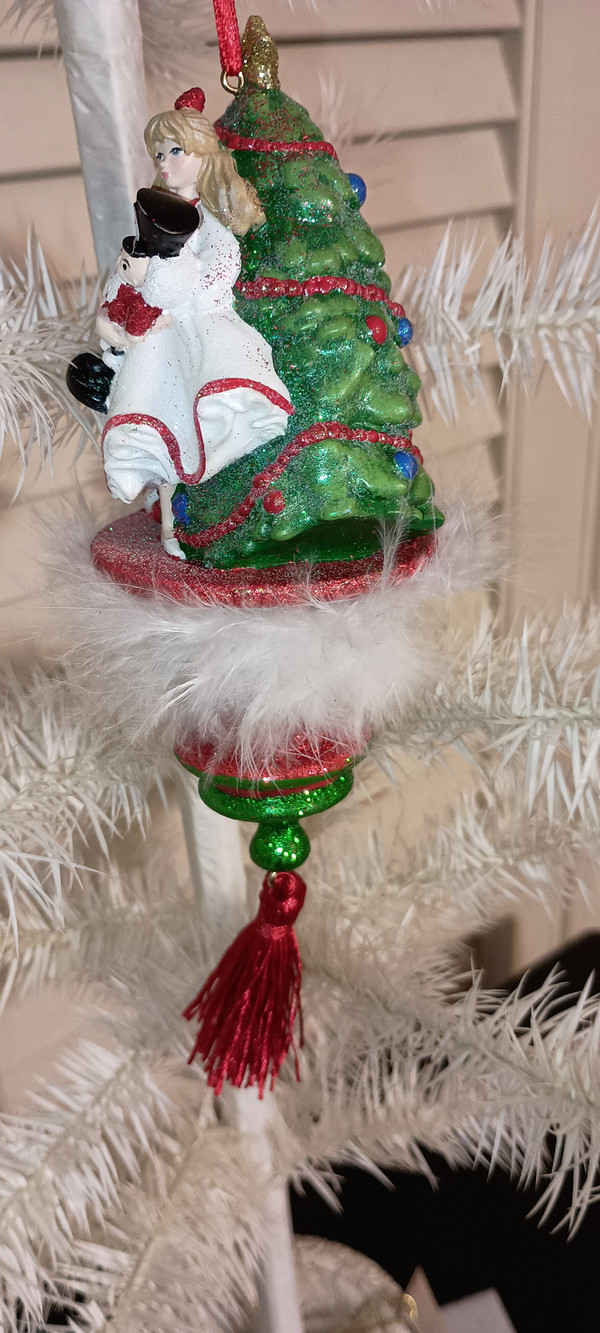 KURT ADLER-2025 HOLLY HATS ORNAMENT-CLARA FROM THE NUTCRACKER SUITE BALLET-NEW IN BOX