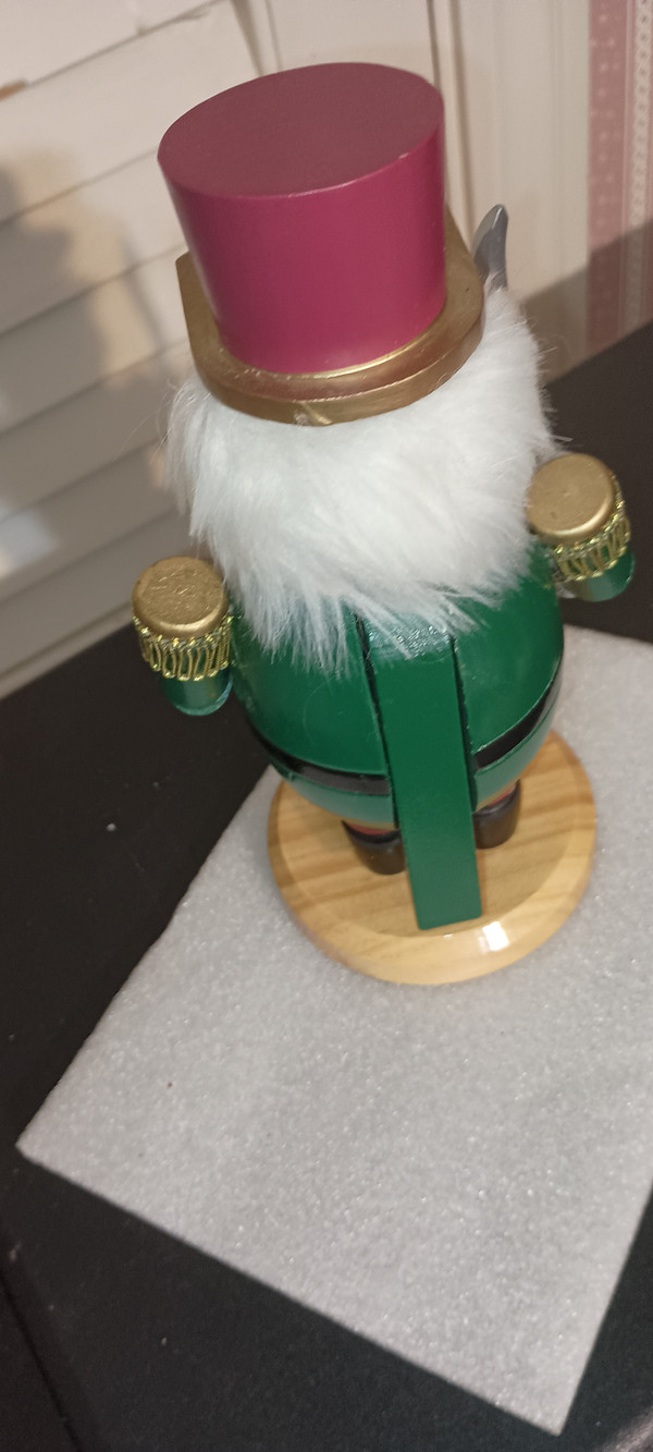 KURT ADLER-2017-CHUBBY SOLDIER NUTCRACKER-NEW CONDITION