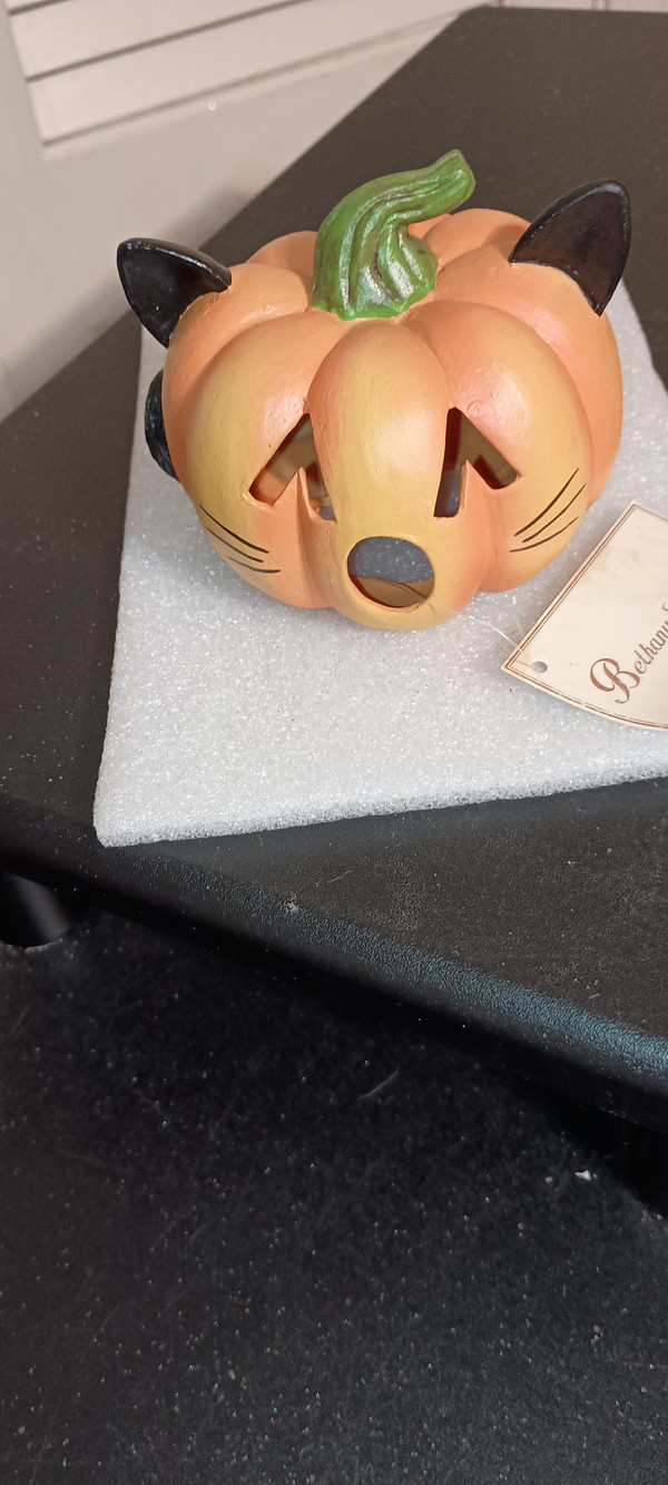 BETHANY LOWE-2025 PUMPKIN CAT LUMINARY-NEW