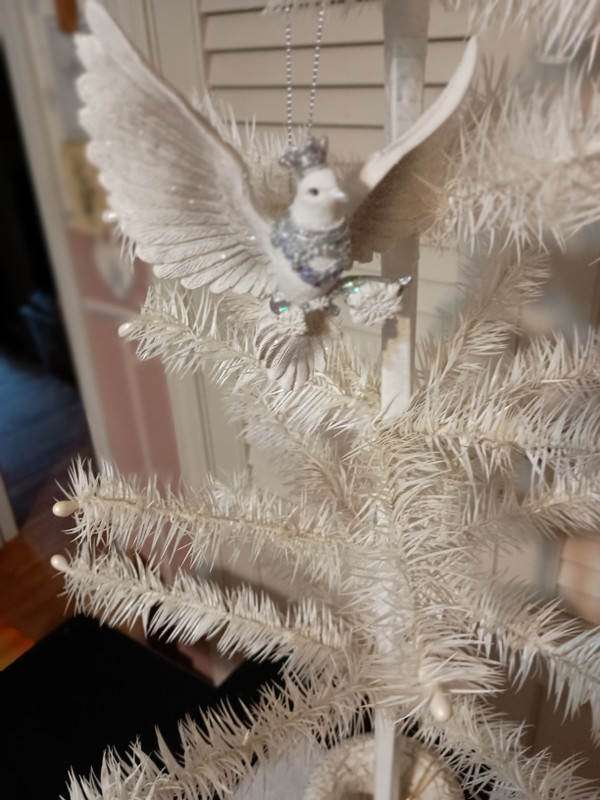 KURT ADLER-2023 -WHITE, SILVER & LAVENDER DOVE ORNAMENT-NEW-B-AS SHOWN