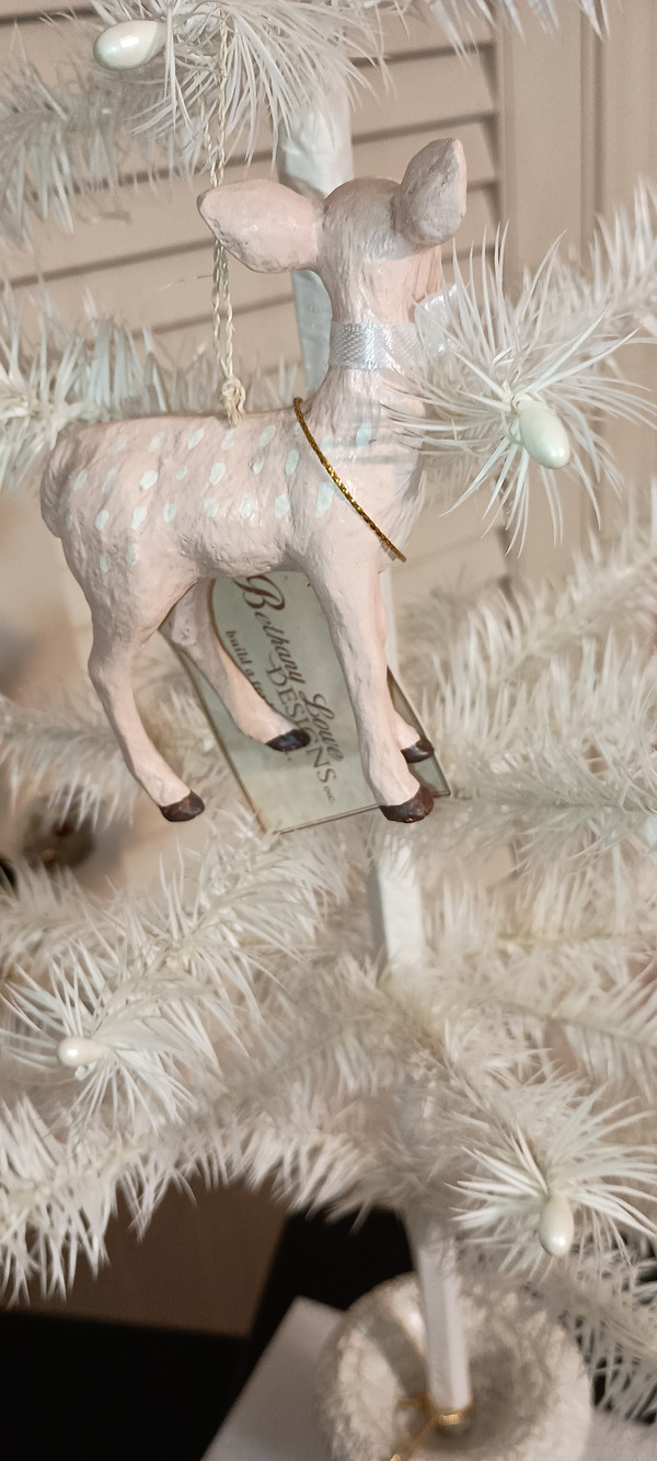 BETHANY LOWE- 2023 PASTEL PINK FAWN ORNAMENT-NEW