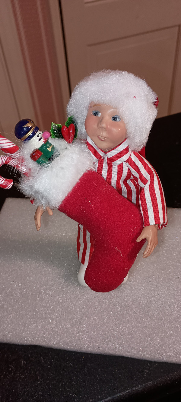 BYERS CHOICE-2025 CAROLER-TODDLER BOY IN PAJAMAS-NEW