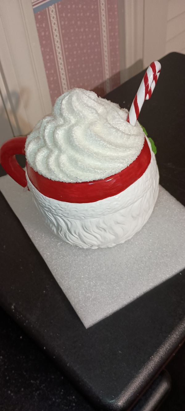 BETHANY LOWE-CHRISTMAS RETRO-SWEET TIDINGS SANTA MUG  CONTAINER-NEW