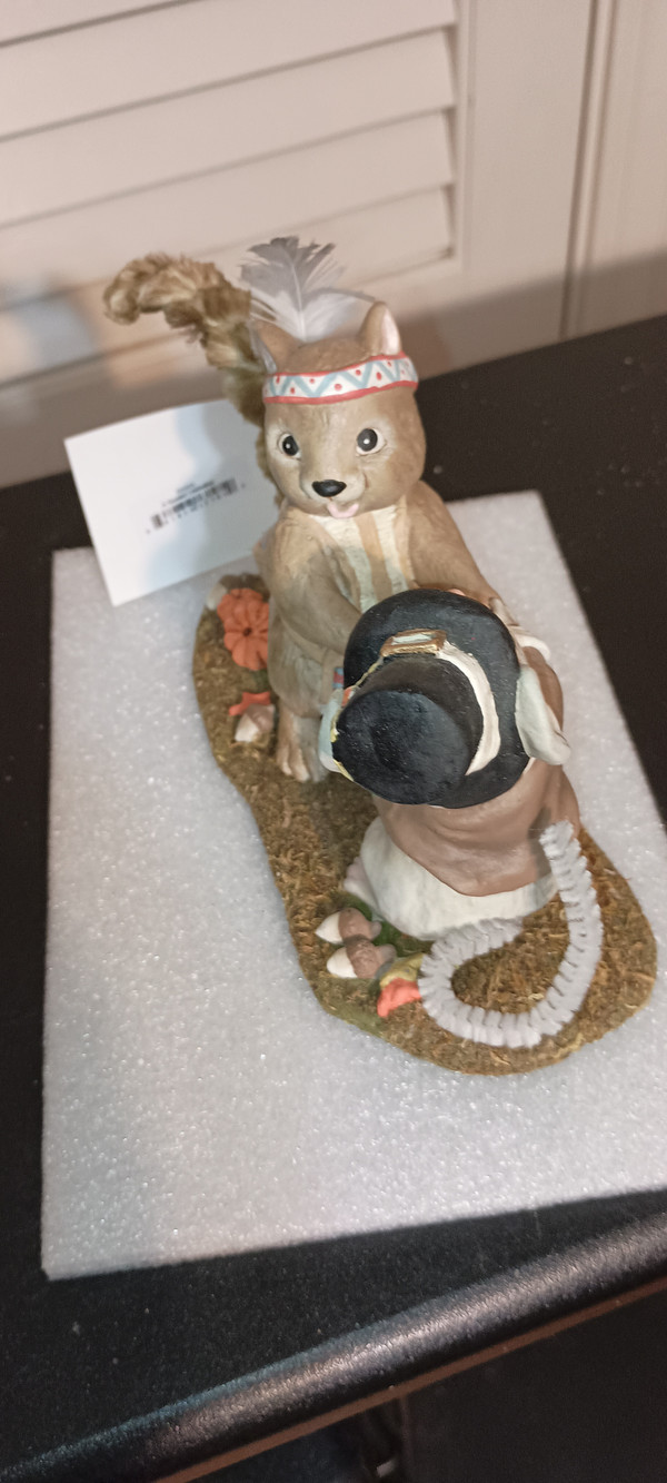 BETHANY LOWE-AUTUMN FIGURE-A THANKFUL CELEBRATION -NEW -2023