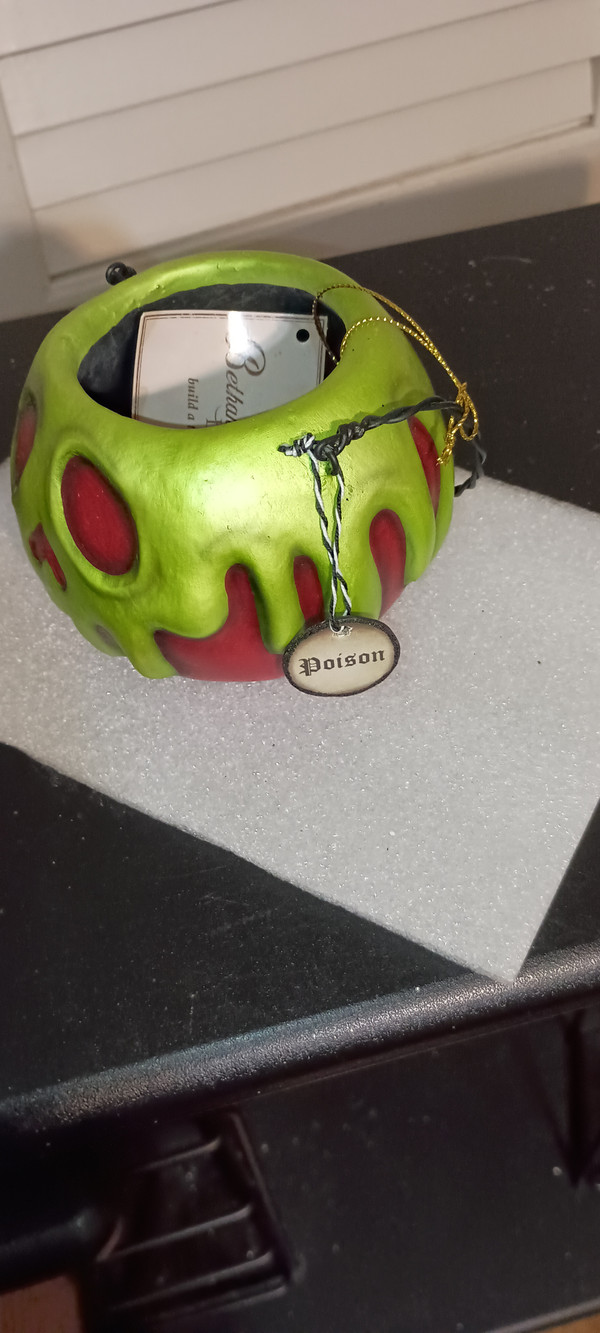 BETHANY LOWE-HALLOWEEN-2024 SMALL RED APPLE WITH GREEN POISON BUCKET-NEW