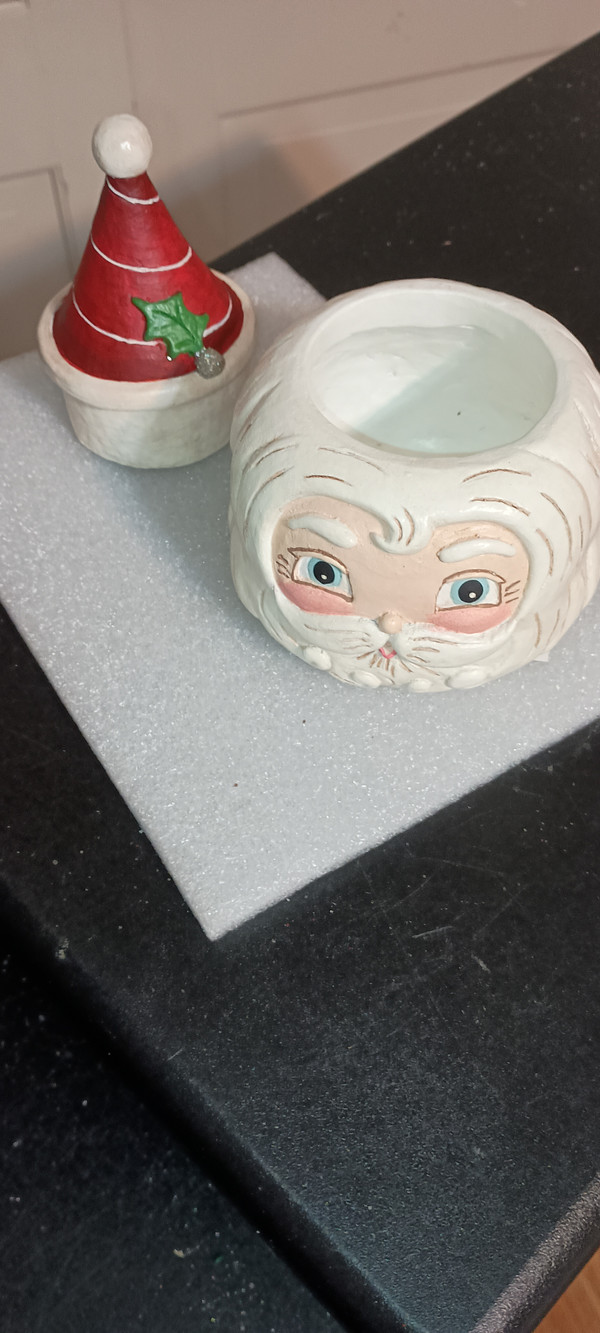 BETHANY LOWE/JOHANNA PARKER -2025 ST. NICK HOLLOW HEAD CONTAINER-NEW