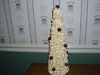 K&K INTERIORS 15" POPCORN & CRANBERRY  TREE-NEW
