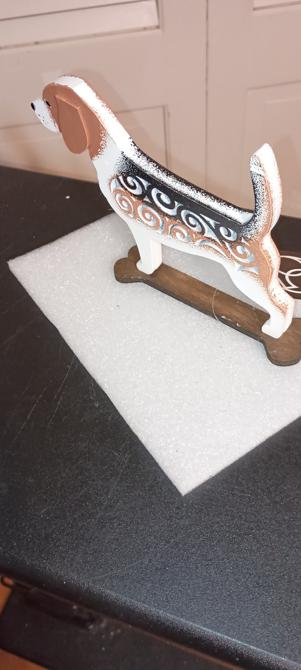 DEPT. 56 FLOURISH- BEAGLE LASER CUT FIGURE-NEW