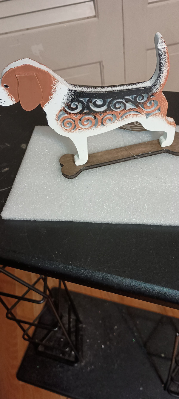 DEPT. 56 FLOURISH- BEAGLE LASER CUT FIGURE-NEW