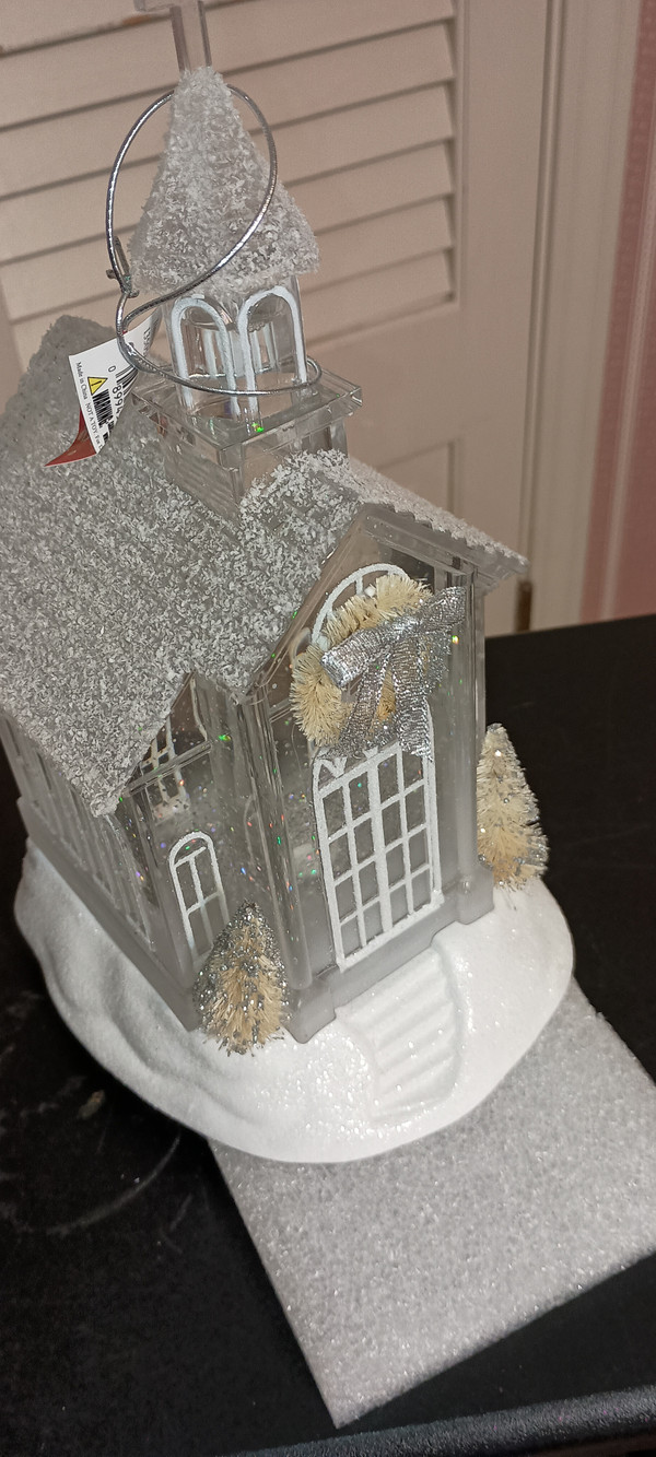 ROMAN-2020-LED- SWIRL WHITE  CHURCH