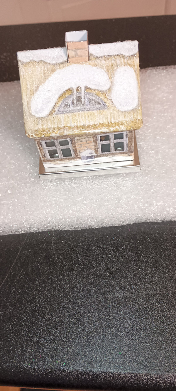 GERMAN KNOX -2023 SMOKING HOUSE- BRICK HOUSE-NEW IN BOX