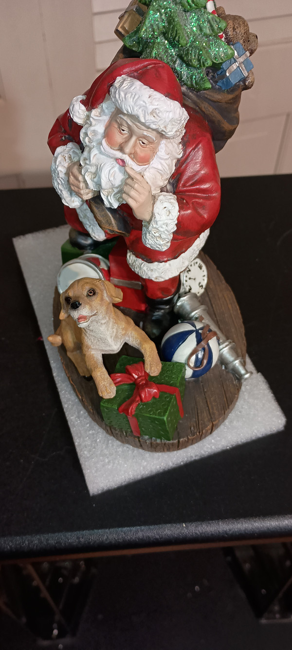 ROMAN- SANTA WITH DOG FIGURINE-NEW IN BOX