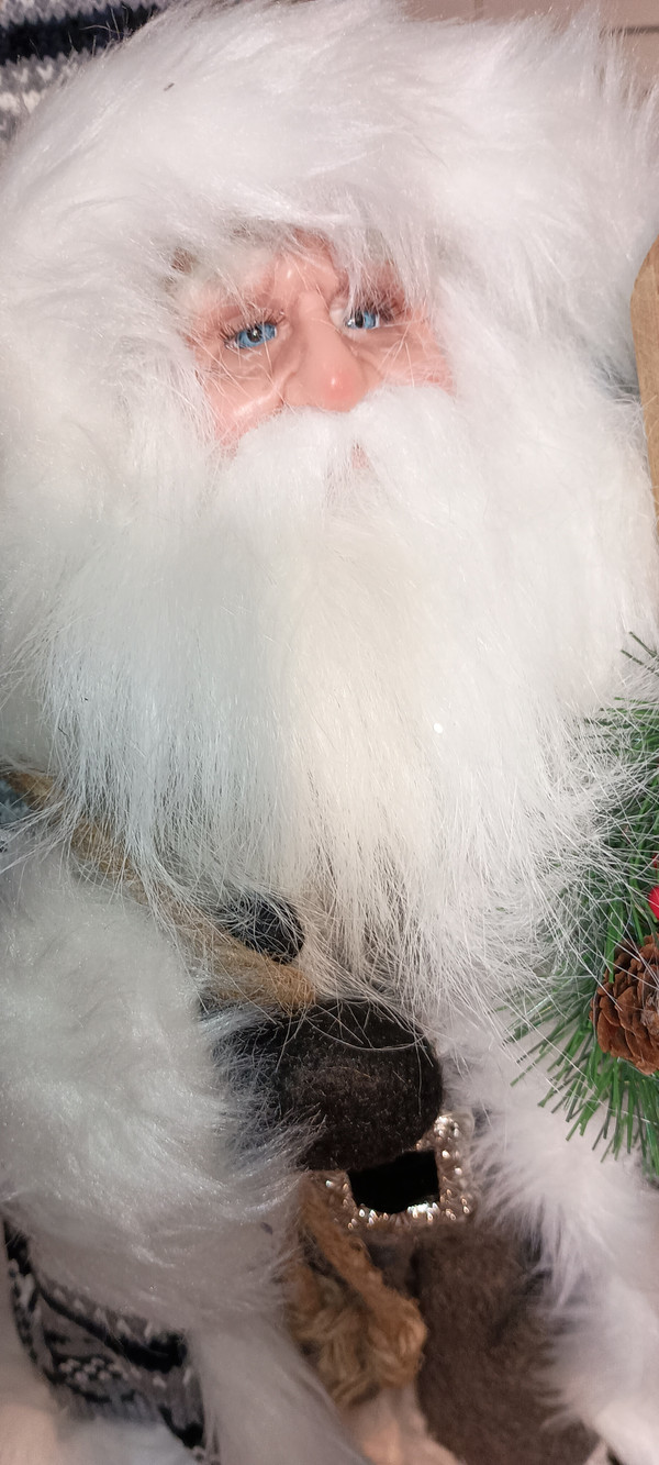 ROMAN-SANTA WITH SKIS & SWEATER COAT FIGURE-NEW