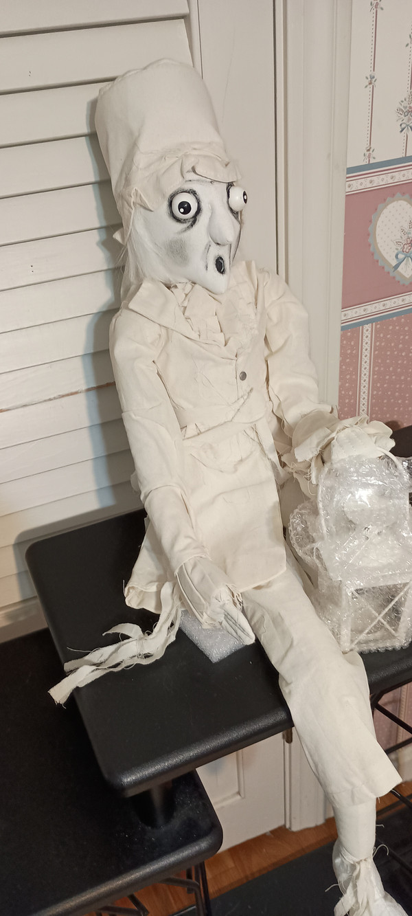 JOE SPENCER-GALLERIE II-GATHERED TRADITIONS HALLOWEEN ART DOLL-GARY GHOST-NEW-2025