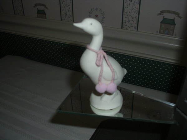 DEPT. 56 SNOWBUNNIES COLLECTIBLE ANIMAL FIGURINE- GOOSE