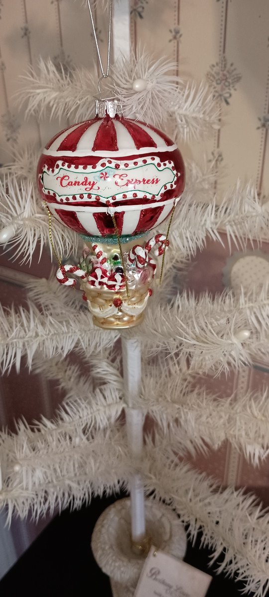 KURT ADLER NOBLE GEMS-GLASS CANDY HOT AIR BALLOON ORNAMENT-NEW 2024
