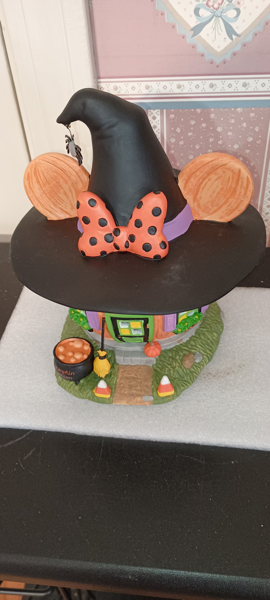 DEPT.56-DISNEY HALLOWEEN VILLAGE -MINNIE'S PUMPKIN TOWN HOUSE-NEW IN BOX