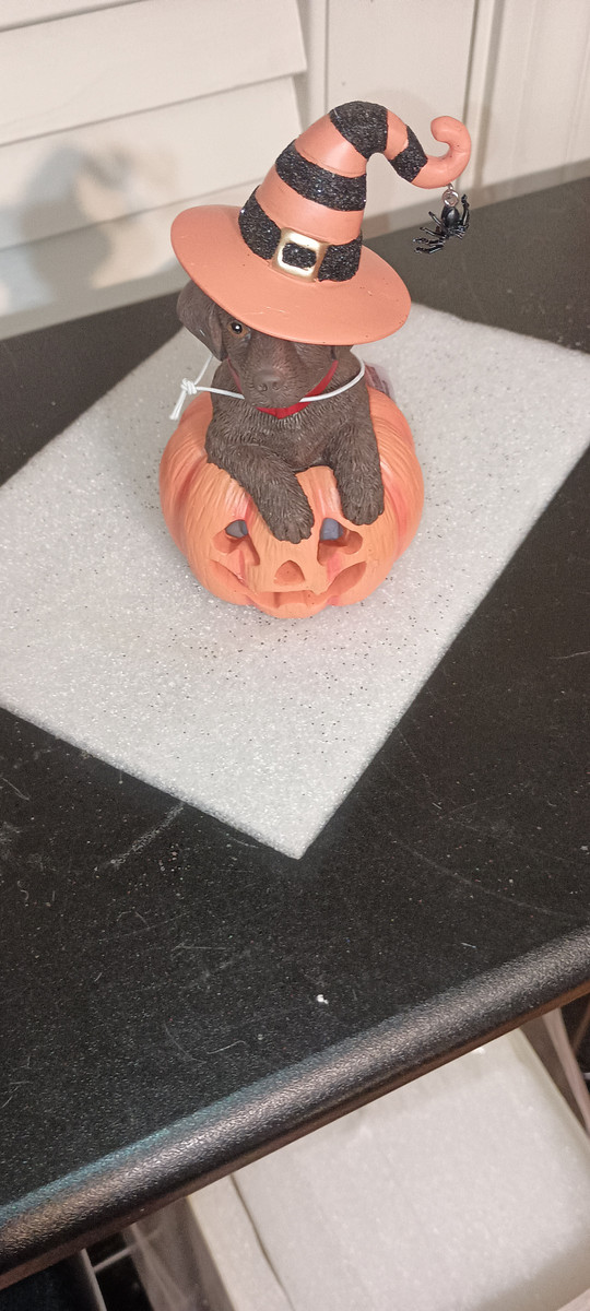 KURT ADLER-2025 HALLOWEEN DOG ATOP PUMPKIN LIGHTED TABLETOP- BROWN LABRADOR RETRIEVER-NEW