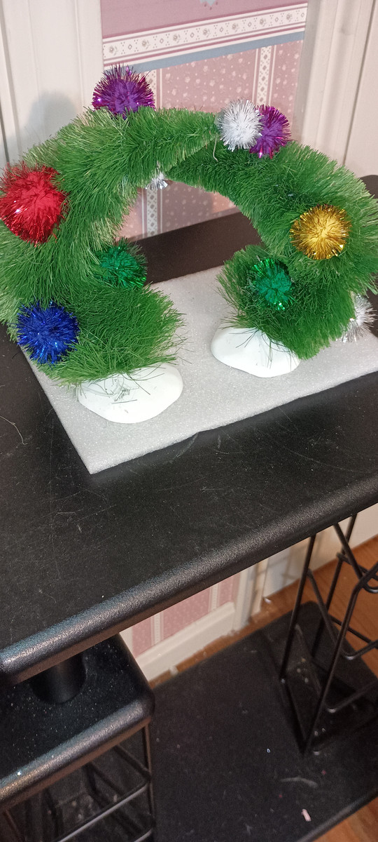 DEPT. 56 -2021 GRINCH VILLAGE ACCESSORY-WONKEY TREES-SET/2-NEW IN PACKAGE