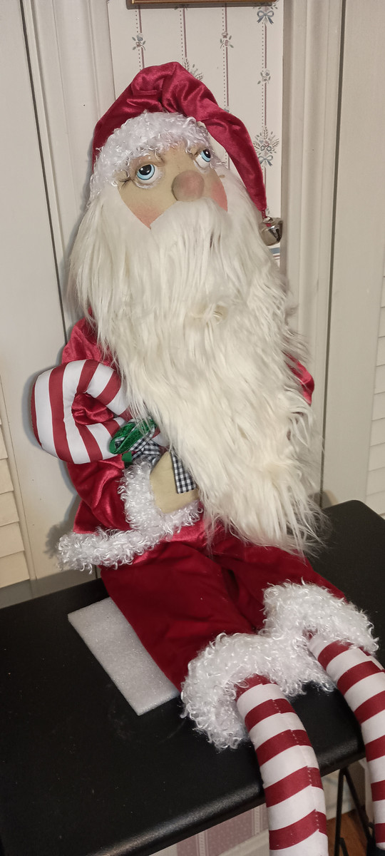 JOE SPENCER-GALLERIES II-GATHERED TRADITIONS ART DOLL-HOLLAND SANTA -NEW-2025