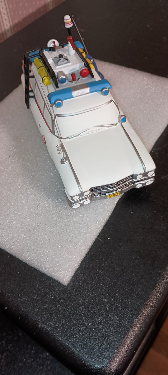 DEPT. 56 GHOSTBUSTERS VILLAGE ACCESSORY- 2021- ECTO 1-NEW IN BOX