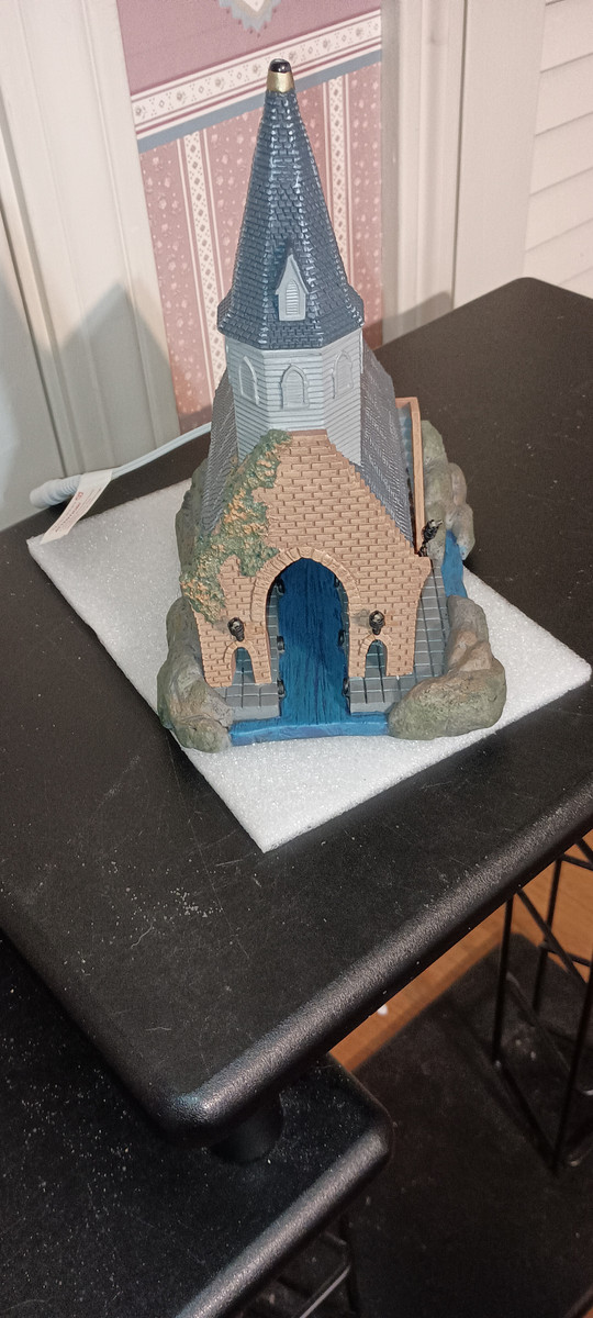 DEPT. 56 HARRY POTTER VILLAGE-2021-THE BOAT HOUSE-NEW IN BOX