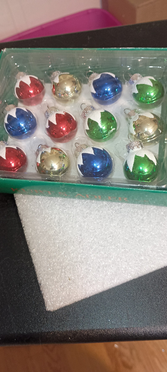 KURT ADLER-BOX-12 MINI BALL ORNAMENT- AS ASHOWN-NEW