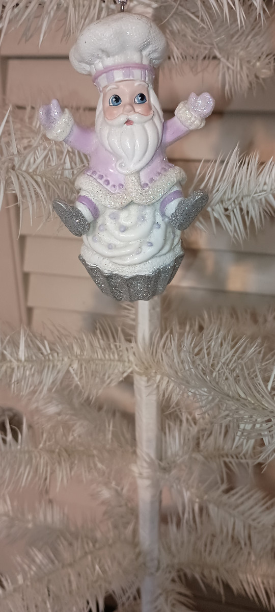 KURT ADLER 4.25" SUGAR PLUM CHEF SANTA ORNAMENT-NEW