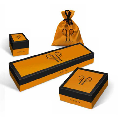 Henryka Nature Silver And Green Amber Maple Leaf Pendant With Chain Packaging PH301/G-B