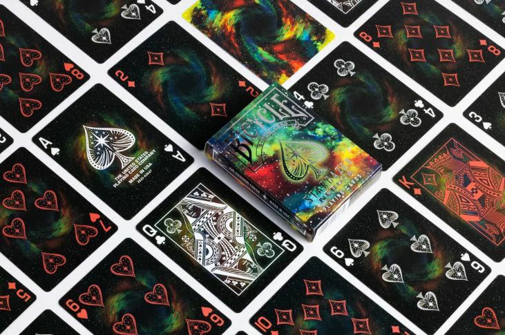 bicycle-stargazer-nebula-playing-cards-3.jpg