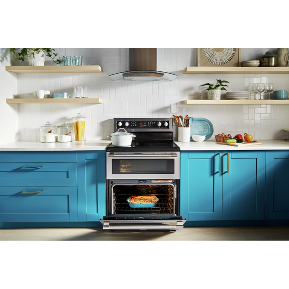 Cuisinière électrique à four double et convection véritable - 30 po - 6.7 pi cu Maytag® YMET8800FZ