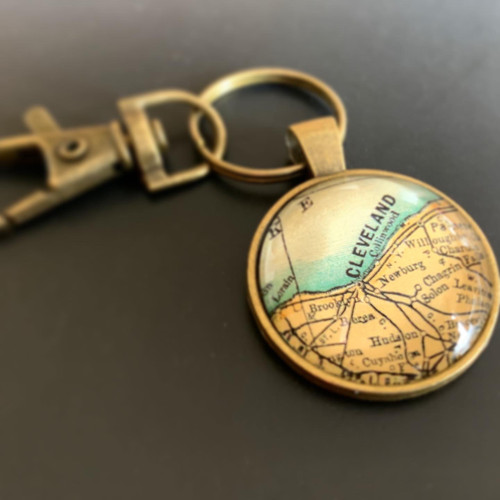 Vintage Map Keychain- CLEVELAND