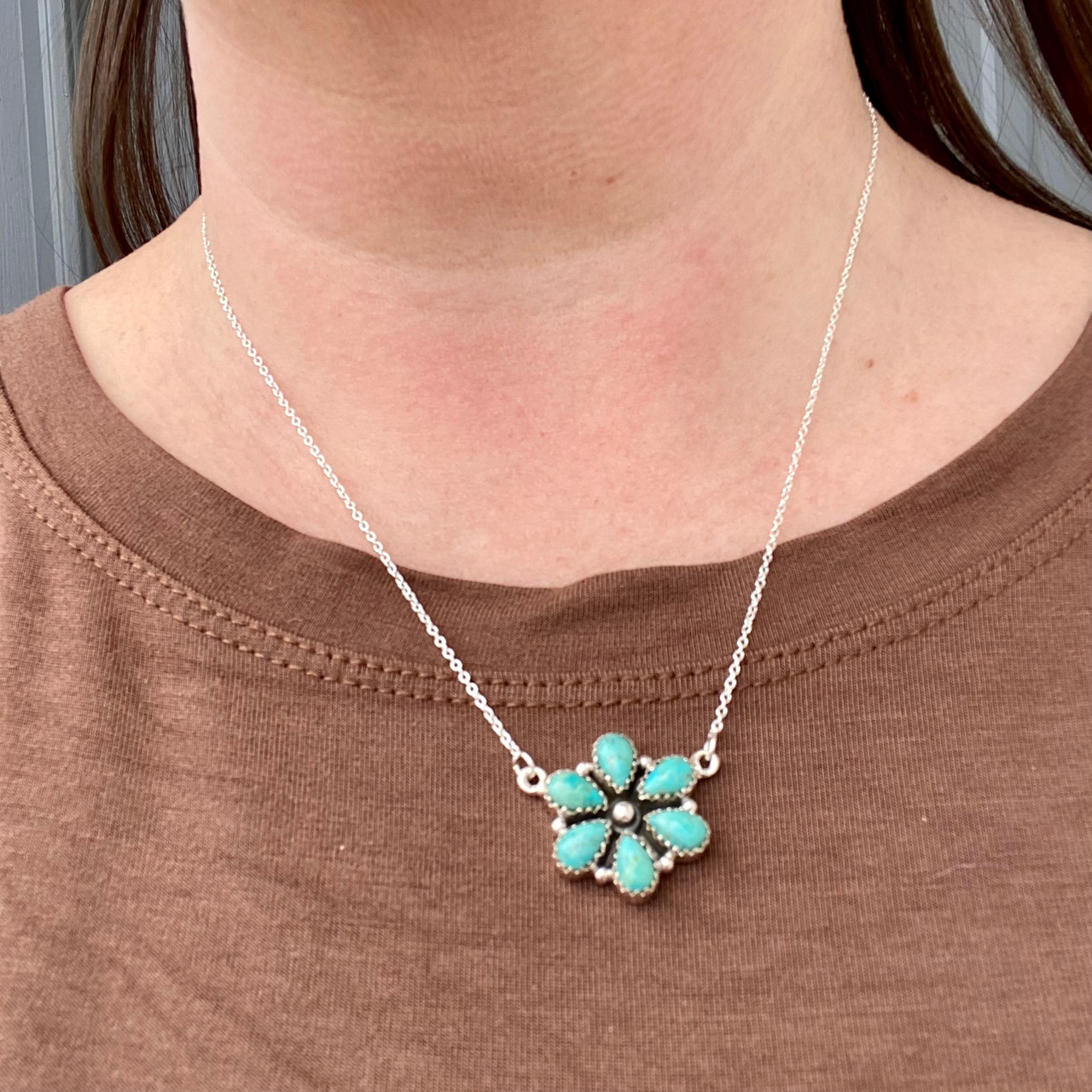 Hada Collection Sterling Silver Kingman Turquoise Flower Cluster Necklace