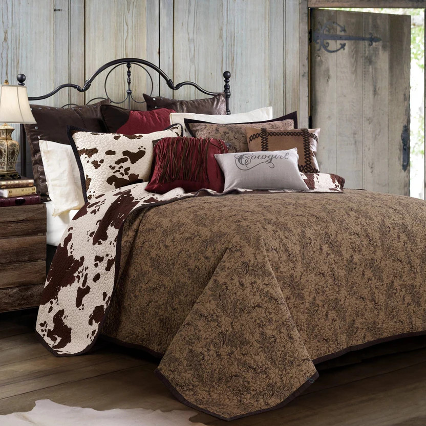 Paseo Road Cowhide Quilt - Thumbnail 5