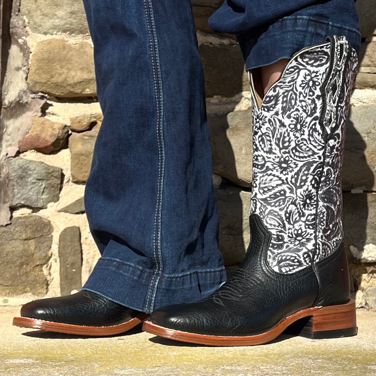 Boulet Women's Louisiana Daisy and Black Square Toe Boot 6295