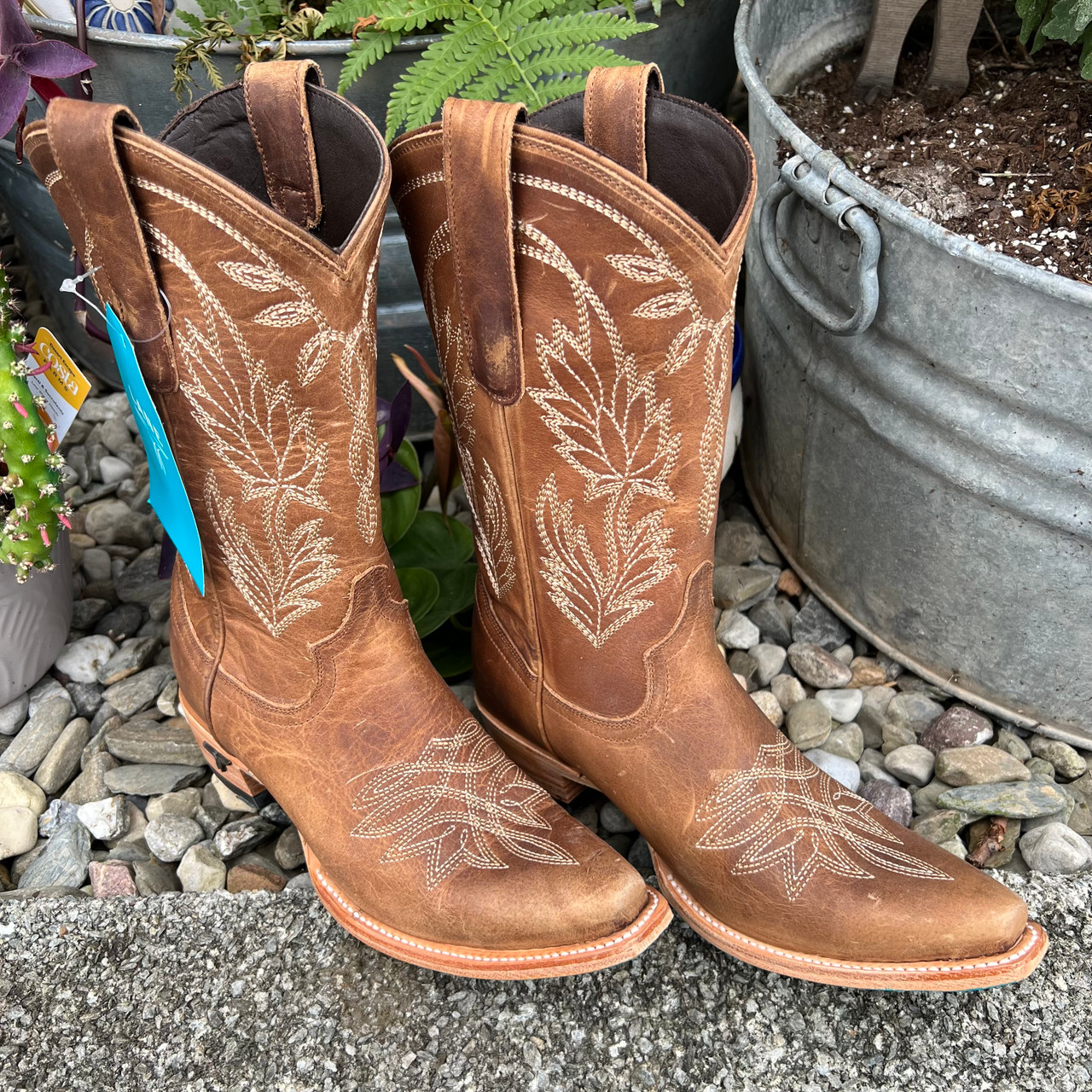 Lane Women's Sandaga Midi Snip Toe Boot in Desert Clay - Stockyard