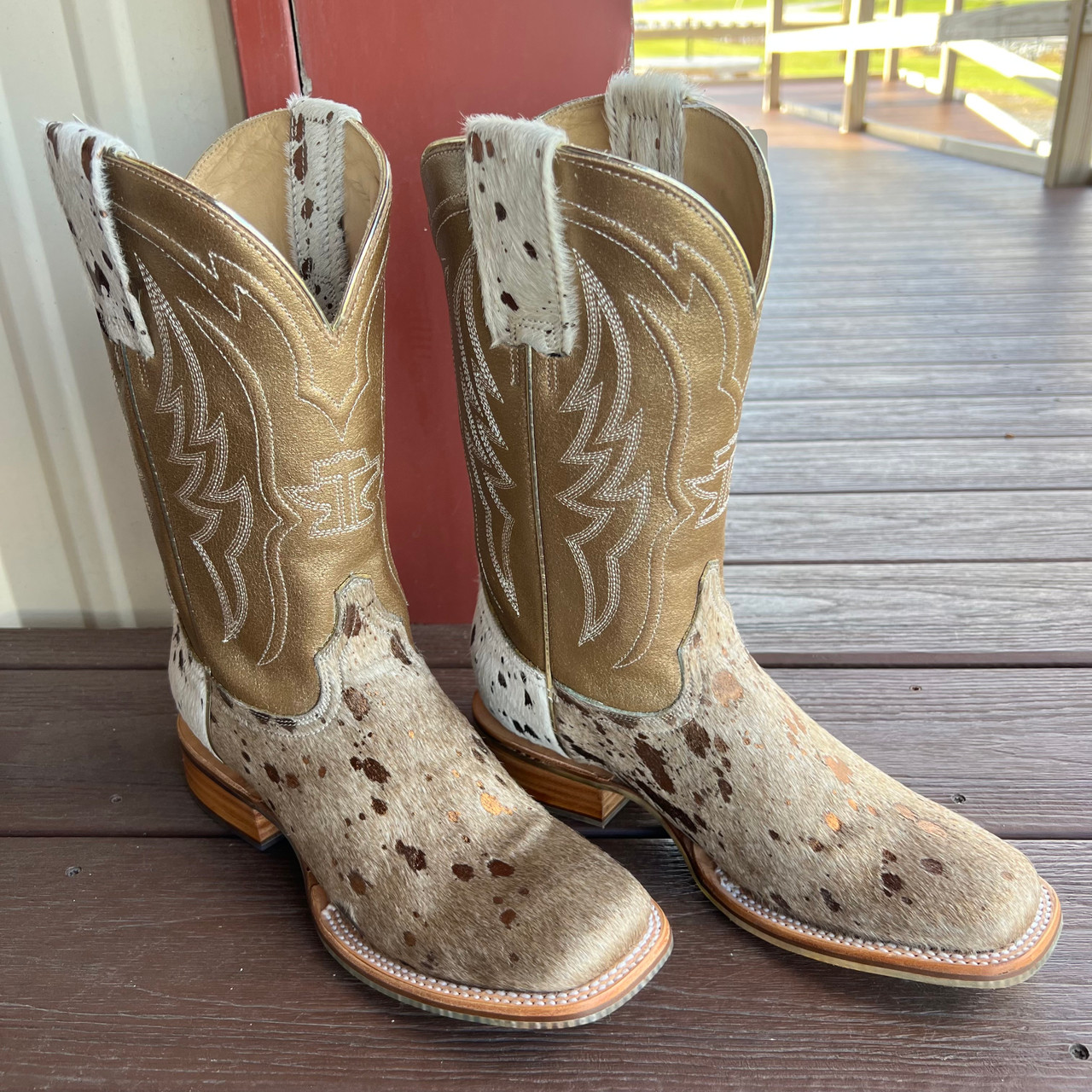 Tin Haul Women's Golden Charolais Cowhide Boots - Stockyard Style