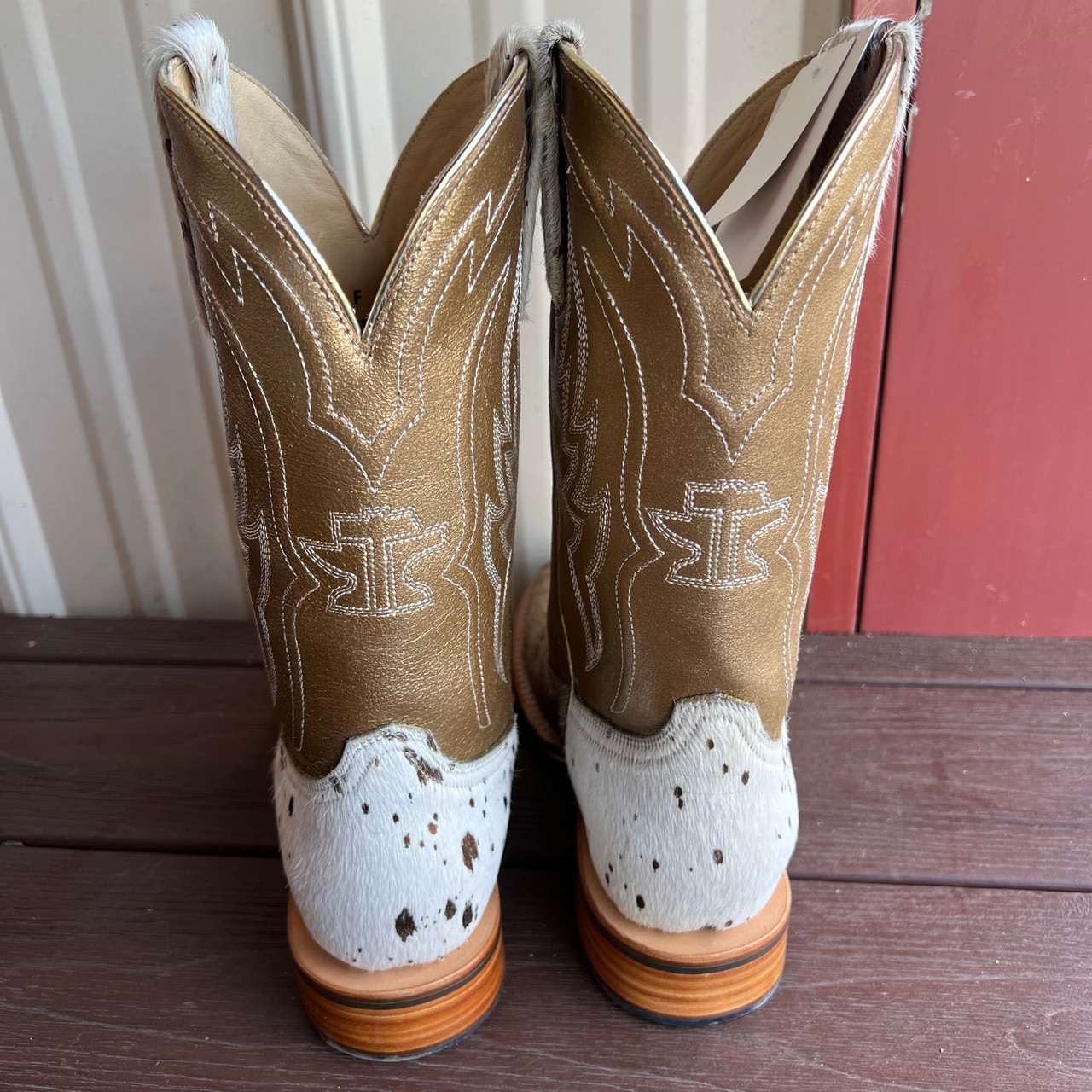 Tin Haul Women's Golden Charolais Cowhide Boots - Stockyard Style