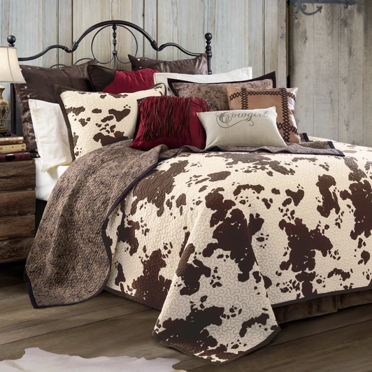 Paseo Road Elsa Cowhide Reversible Quilt Set, Full/Queen, Chocolate