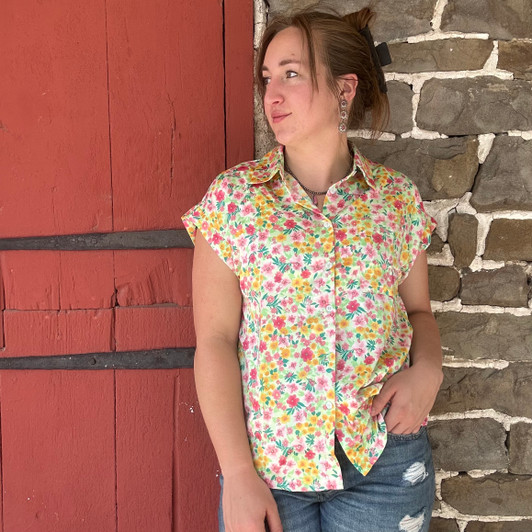 Women's Emily Wonder Mint Floral Silky Button Up Short Sleeve Blouse