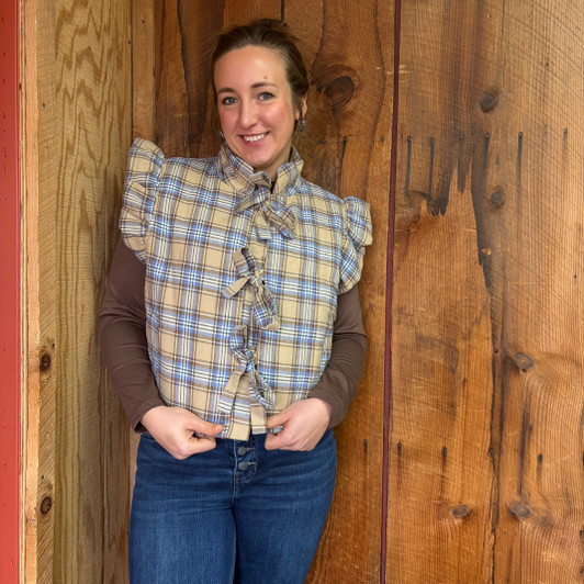 Plaid Tie Front Puffer Vest IJ17657