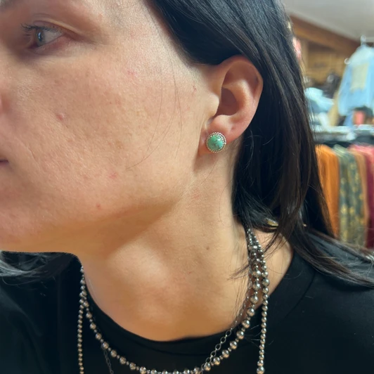Navajo Handmade Kingman Turquoise Earrings - Esther White