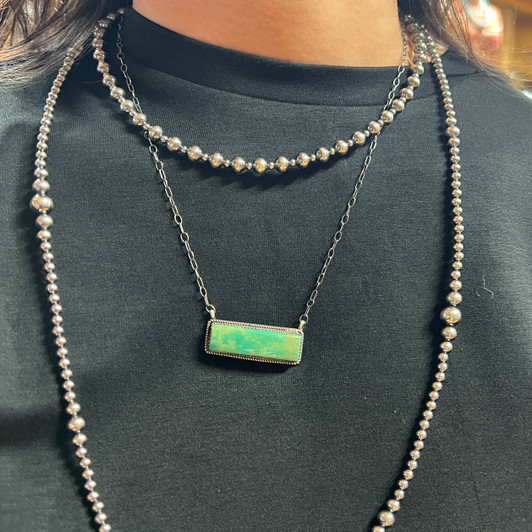 Navajo Handmade Kingman Turquoise Necklace - Tia Long