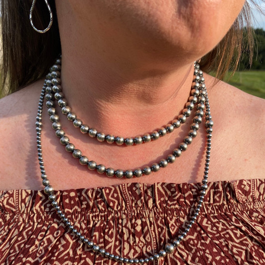 Genuine Navajo Silver Graduated Necklace NEC-NAV-132-22I